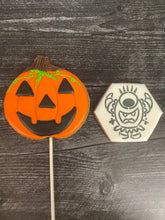 Load image into Gallery viewer, JACK - O - LANTERN  Cookie Pops
